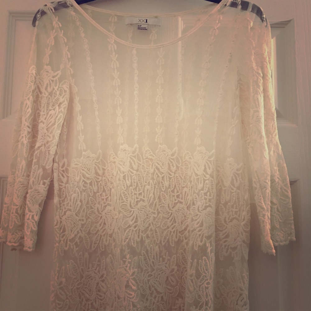 lace shirt